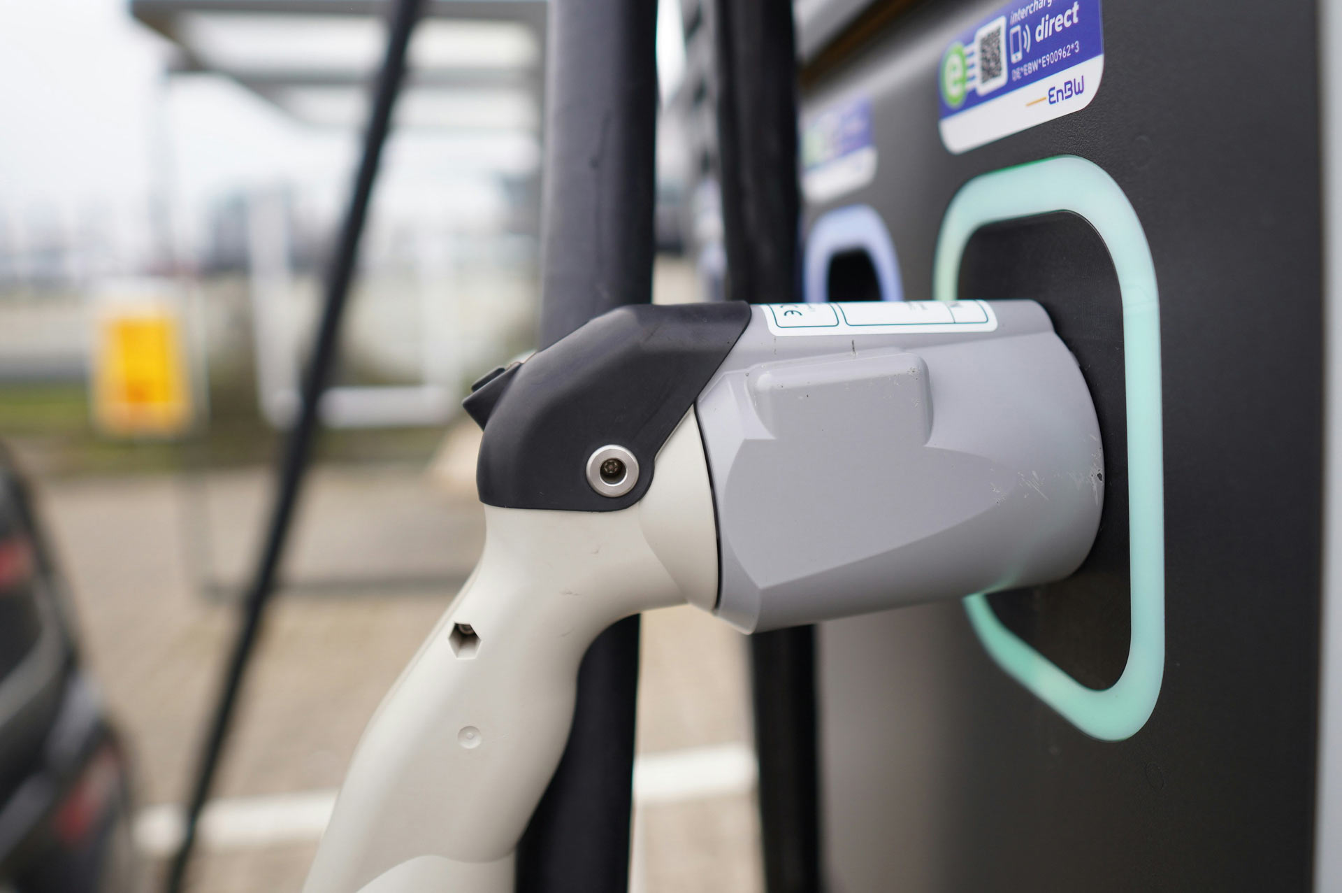 EV charging equipment sourcing and comparison materials