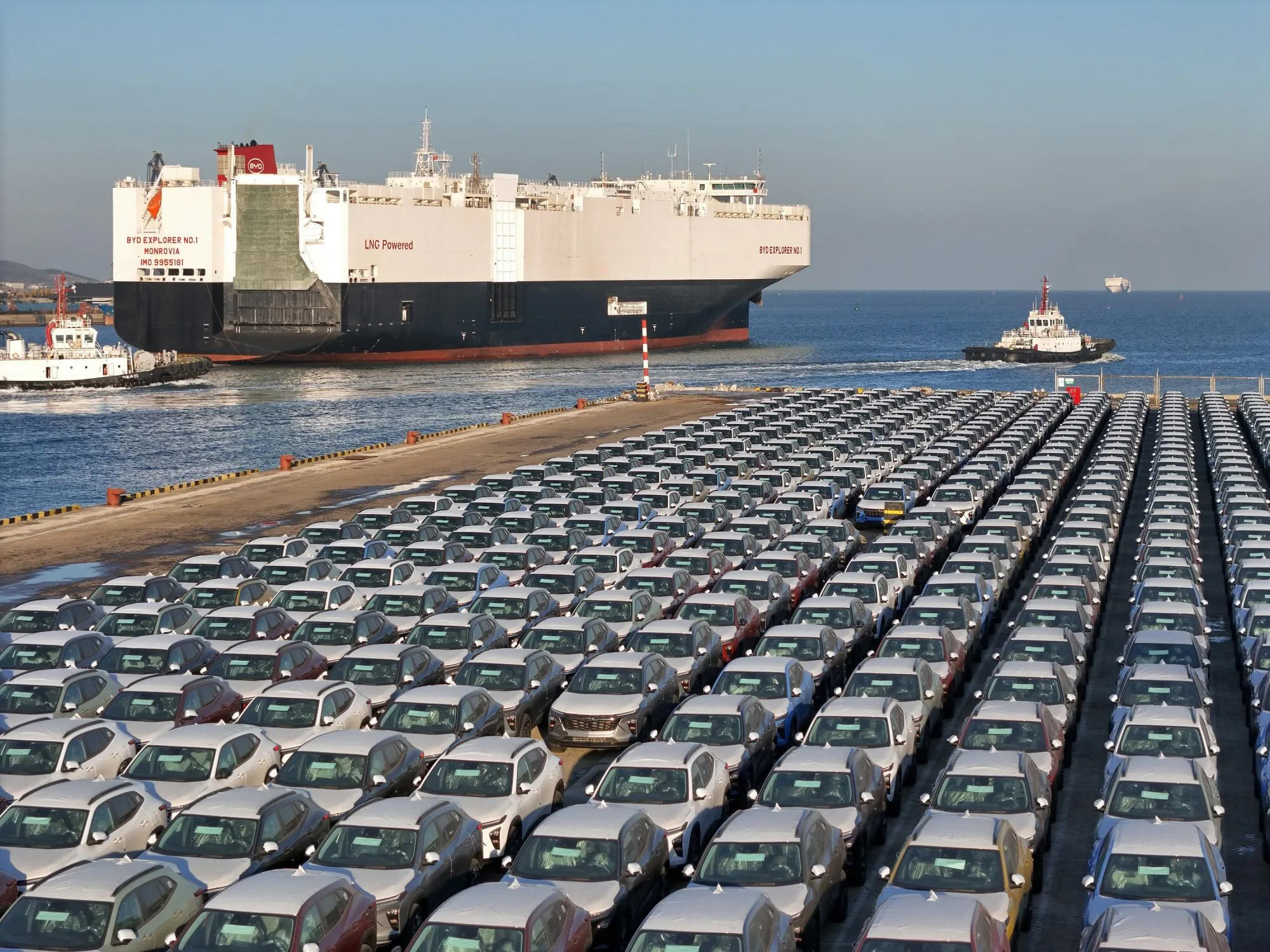 International automotive logistics and export route